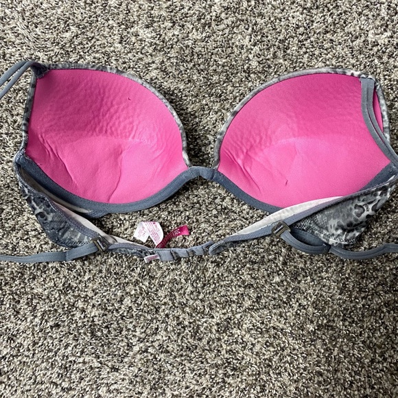 🌸Spring Sale 50% Off🌸 Pink Heartbreaker! Plunge Push-Up - Picture 5 of 5